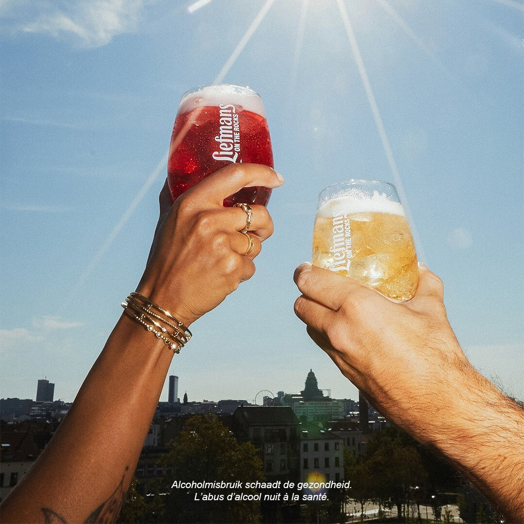 Les bières fruitées sans alcool : la fraîcheur de l'été en bouteille